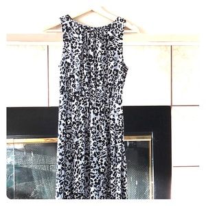Gray, white and black flower patterned dress